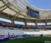 乐鱼官网-CBA季后赛赛程吃紧,上海申花国际比赛日门线救险,引发热议,轮换策略成焦点的简单介绍